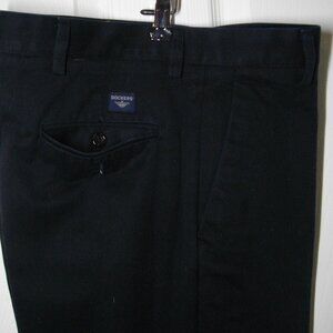 Men's Dockers Individual Fit Waistband navy cotton dress pants, 31x30.